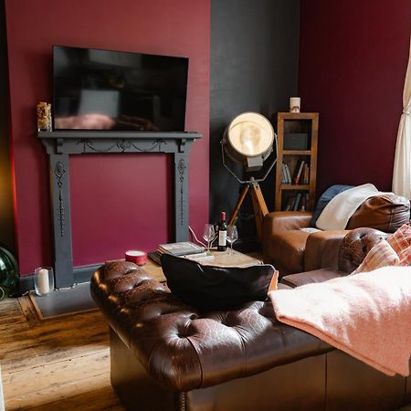 The Bolt Hole - Stratford Upon Avon - Central - Free Offstreet Parking - 2 Bed Luxury Apartment ภายนอก รูปภาพ